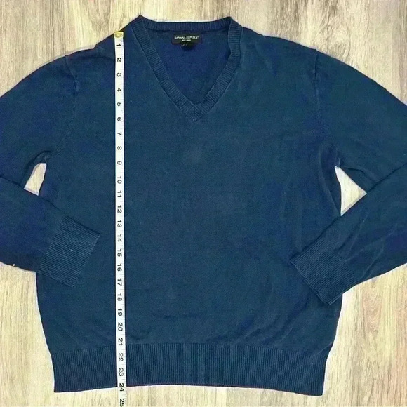 Banana Republic Silk Linen Men's Blue V-Neck Long Sleeve Pullover Sweater Size L - Picture 2 of 8